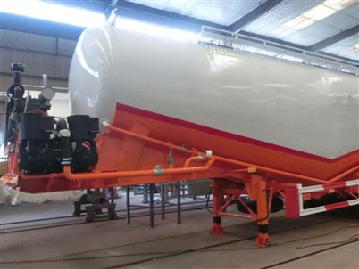 Cisterna de ciment a granel a la venda